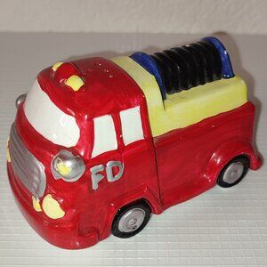Collectible Hand painted Salt Pepper Shaker 1 piece Fire Truck Firemen vintage